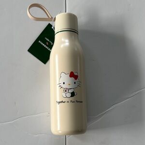 Starbucks Cream Hello Kitty Water Beverage Bottle 20oz
